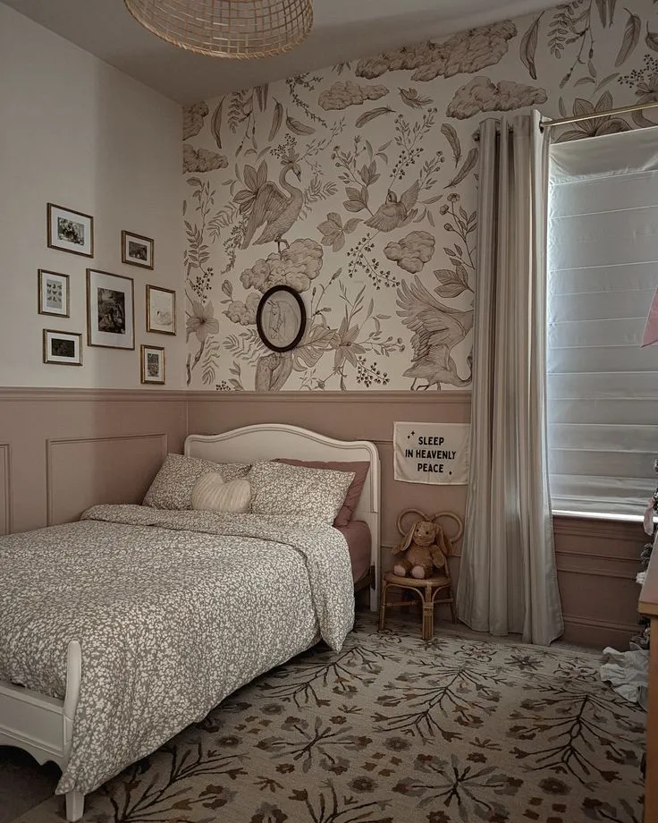 Wallpaper Decor Ideas for Bedroom